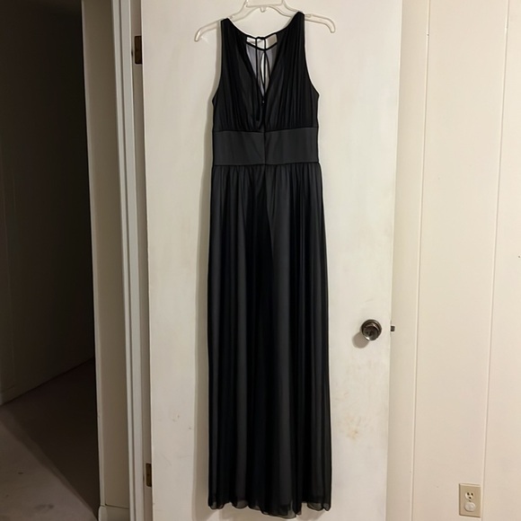 size 8 - Picture 2 of 2